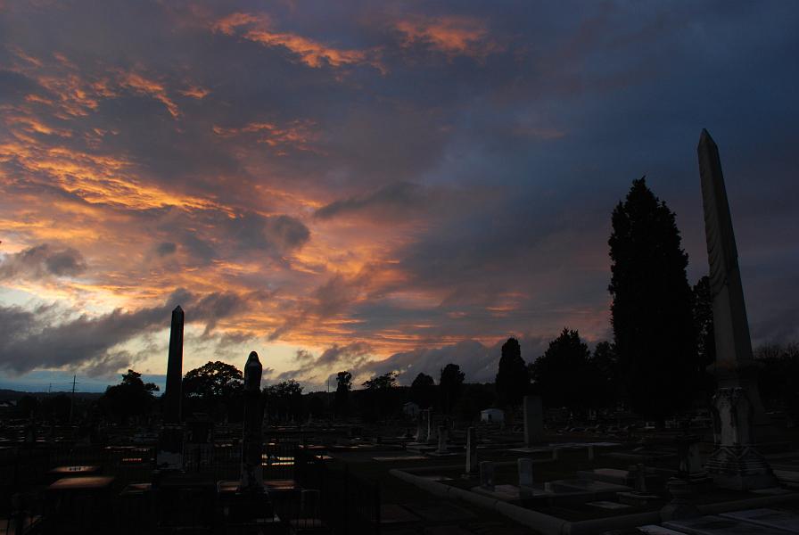 DSC_3597.JPG - Sunset after rain, Linwood Cemetery